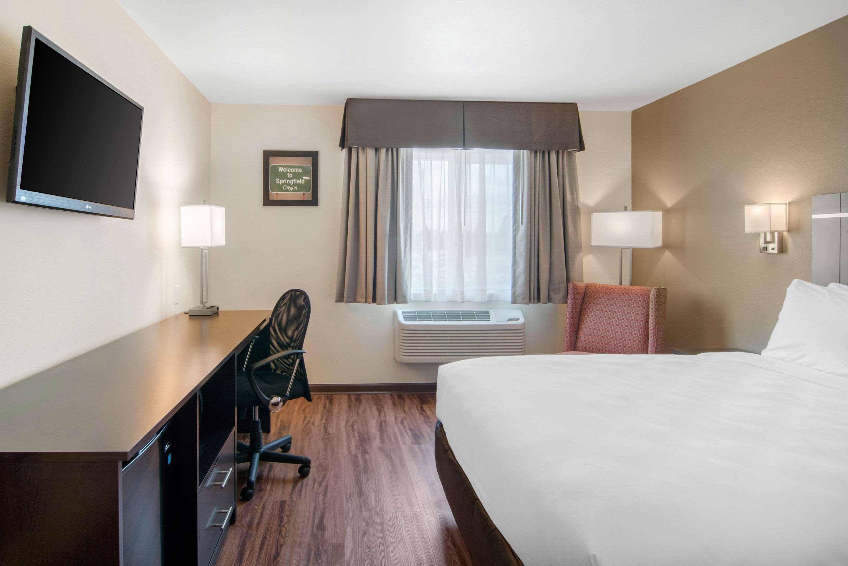 Econo Lodge Inn & Suites Springfield  Kültér fotó