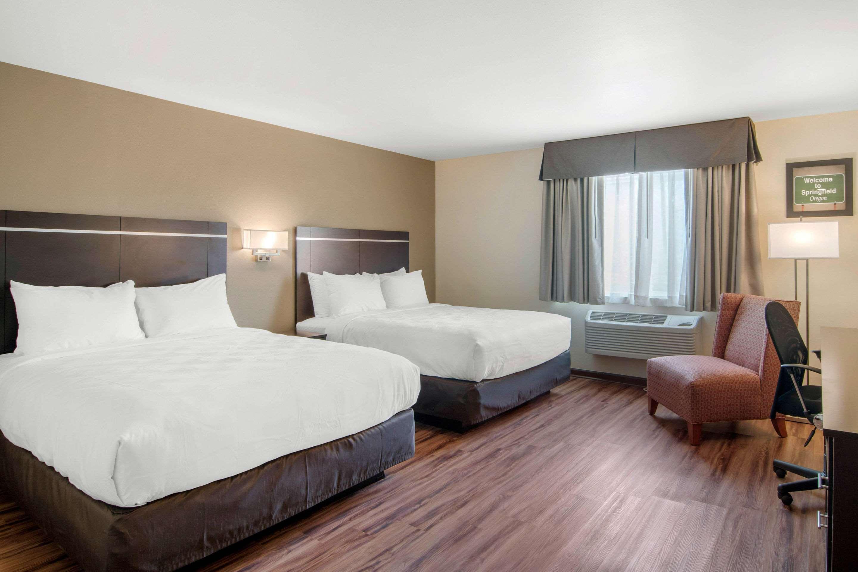 Econo Lodge Inn & Suites Springfield  Kültér fotó