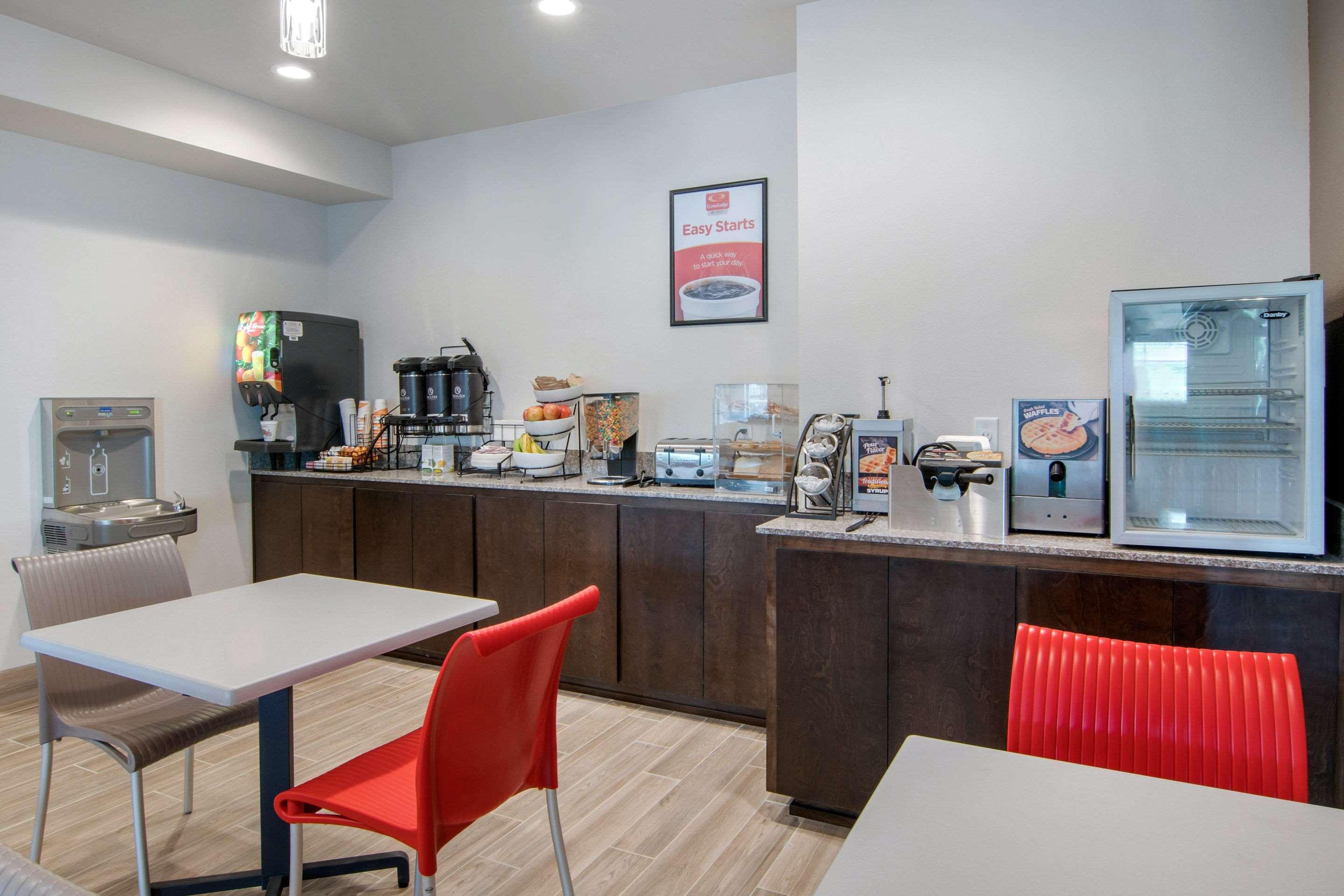 Econo Lodge Inn & Suites Springfield  Kültér fotó